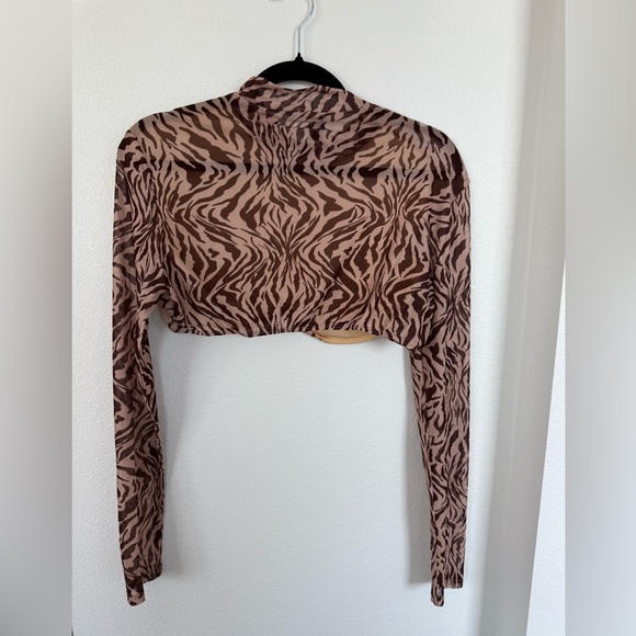 Princess Polly Brown Tan Mesh Long Sleeve Crop Blouse - Picture 2 of 5
